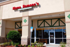 Mama Romano's outside