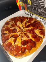 Slam Dunk Pizza food