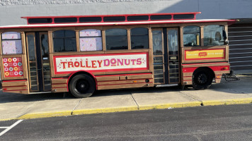Little Trolley Donuts food