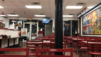 Firehouse Subs Winter Haven inside