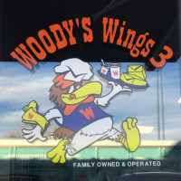 Woody's Wings 3 inside