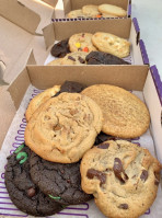 Insomnia Cookies food