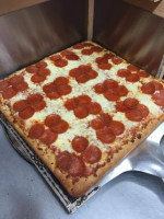 Gianni's Pizza Center Twp. food