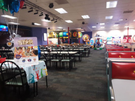 Chuck E. Cheese inside