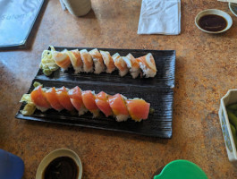 Satomi Sushi food