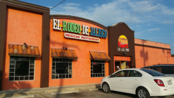 El Rodeo De Jalisco outside