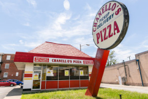 Chanello's Pizza Broad Blvd outside