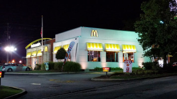 Mcdonald's outside