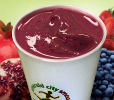 Emerald City Smoothie food