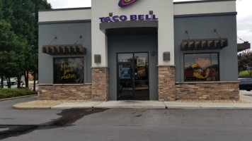 Taco Bell outside