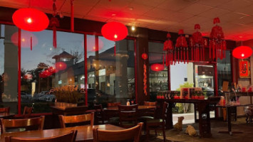 Tropical Chinese inside