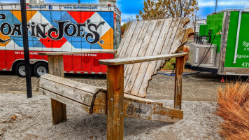 Loafin Joe’s Food Truck outside