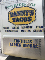 Danny's Taco Truck food