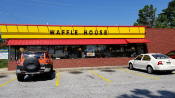 Waffle House outside