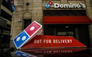 Domino's Pizza outside