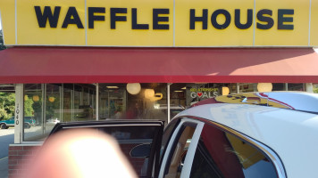 Waffle House outside