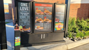 Raising Cane's Chicken Fingers food