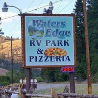 Waters Edge Rv Park Pizzeria food