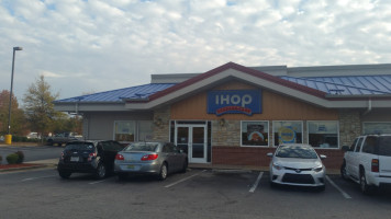 Ihop outside