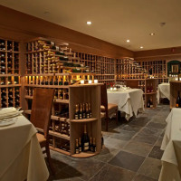 1865 Wine Cellar At Mountain View Grand Resort Spa food