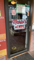 Marios Pizza And Wine food