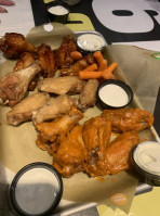 Buffalo Wild Wings food