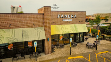 Panera Bread outside