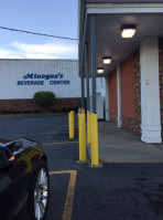 Minogue's Beverage Center Queensbury outside