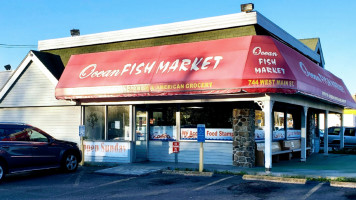 Js Ocean Fish Market outside