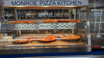 Monroe Pizza Kitchen food