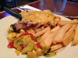 Winger's Roadhouse Grill food