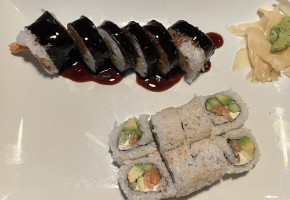 Sushi Zushi food