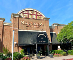 Maggiano's Little Italy outside