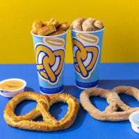 Auntie Anne's X Cinnabon food