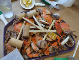 Kathy's Crab House food