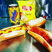 Hot Diggity Dog Eatery food