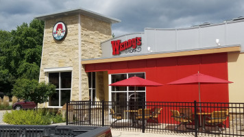 Wendy's inside