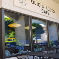 Olio & Aceto Cafe inside
