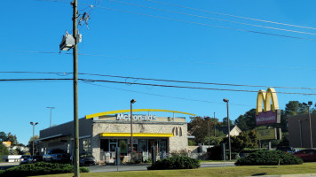 Mcdonald's outside