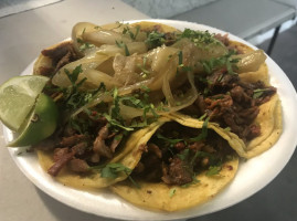 Tacos El Plebe food