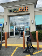 Tropical Smoothie Cafe outside