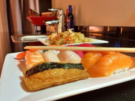 Kumo Sushi Ii Pokébowl food