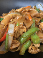 26 Thai Kitchen food