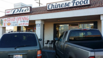 Pho Chinese Food outside