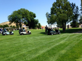 Rolling Hills Golf Course inside