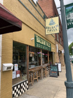 Balsam Falls Brewing outside