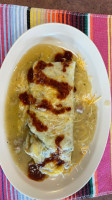 La Reyna Azteca Tacos Y Tortas food