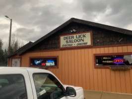 Deerlick Saloon outside