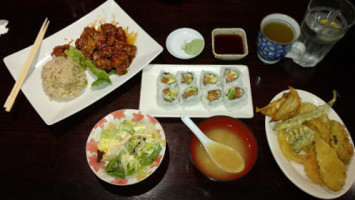 Ginza Sushi food