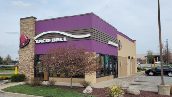 Taco Bell outside